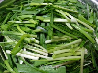 韭菜炒鸡蛋的做法步骤：1