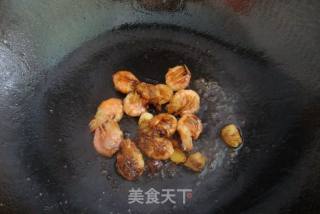 蒜苗炒北极虾的做法步骤：6