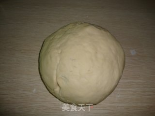 【白菜红萝卜鲜肉饺子】----和女儿合作做的小作品的做法步骤：2