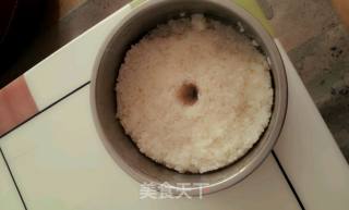 自制甜酒酿糯米酒曲的做法步骤：1