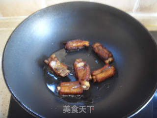 糖醋排骨的做法步骤：4