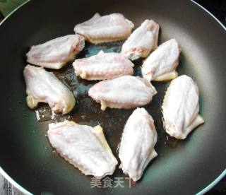 茄汁煎鸡翅的做法步骤：2