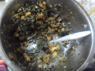 雪里蕻鸡块包的做法步骤：5