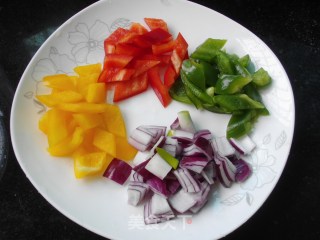 腊肉炒菜花的做法步骤：4