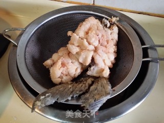 糖醋松鼠鱼的做法步骤：5