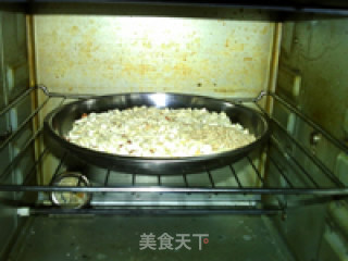 花生酥糖的做法步骤：2