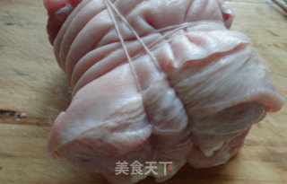 家常肘子（一个肘子两种吃法）的做法步骤：2