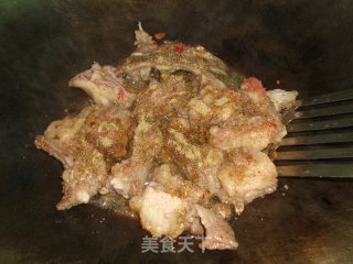 孜然煎烤羊排肉串的做法步骤：3