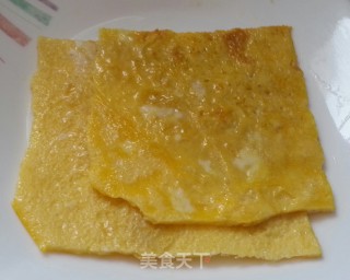 黑米金枪鱼三明治的做法步骤：1