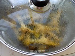 香菇焖鸡爪的做法步骤：8