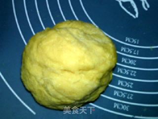 葡萄干蜂蜜萨琪玛的做法步骤：6