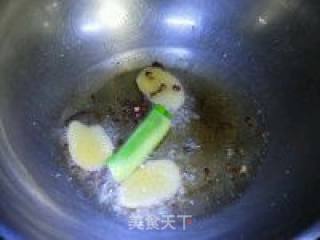 排骨鸡胗压土豆的做法步骤：8
