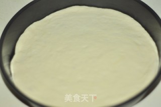 金枪鱼披萨的做法步骤：13
