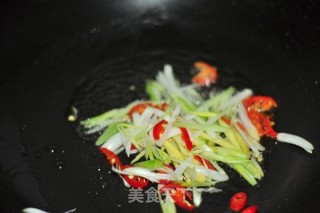 清炒佛手瓜的做法步骤：4