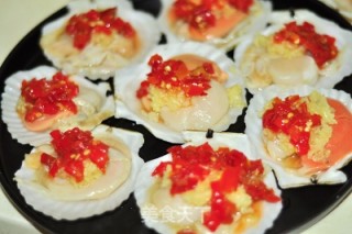 蒜蓉剁椒蒸扇贝的做法步骤：3