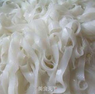 西瓜凉卷粉的做法步骤：2