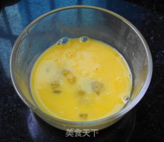 牛奶芙蓉蛋羹的做法步骤：4