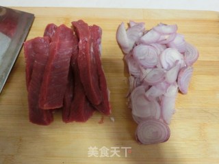 风干牛肉干的做法步骤：2