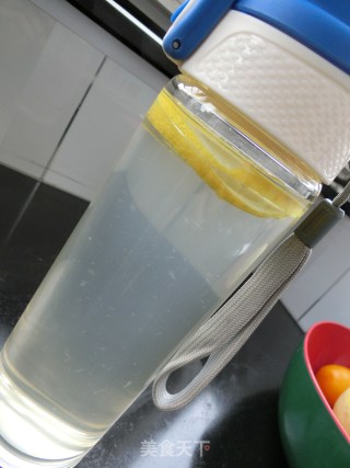 蜂蜜柠檬水的做法步骤：6