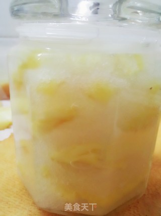 微醺初春——自酿菠萝酒的做法步骤：8