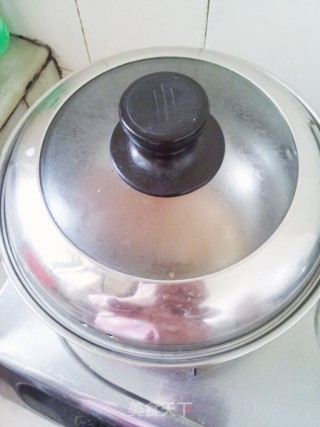 鲜美凉菜——手撕醉鸡拌木耳的做法步骤：3
