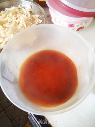 鲜美凉菜——手撕醉鸡拌木耳的做法步骤：6