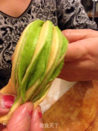 田园香香小花卷的做法步骤：5