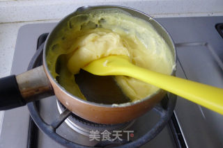蛋奶沙司酱泡芙的做法步骤：7