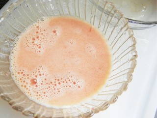 蕃茄味玛德琳的做法步骤：1