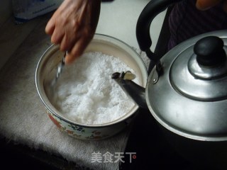 水晶窝窝头的做法步骤：2