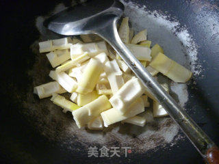 雪菜煮雷笋的做法步骤：5