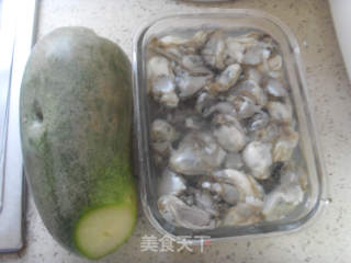 萝卜丝海蛎馅水饺的做法步骤：1