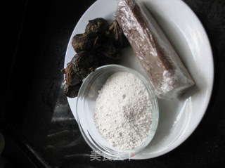 马蹄糕---广式茶楼的经典小吃的做法步骤：1