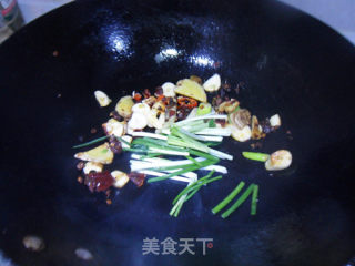 糖醋带鱼的做法步骤：10