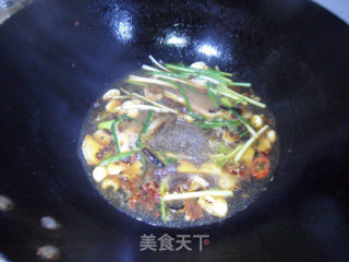 糖醋带鱼的做法步骤：11