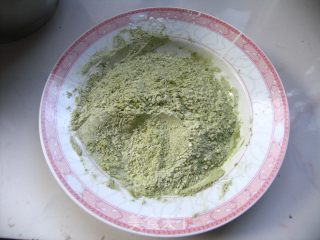 清新茶滋味——葡萄干抹茶小蛋糕的做法步骤：6