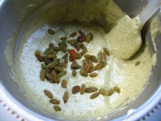 清新茶滋味——葡萄干抹茶小蛋糕的做法步骤：10