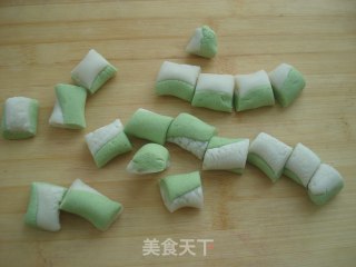 五仁双色汤圆的做法步骤：4