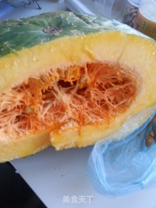 南瓜糯米香蕉条的做法步骤：1