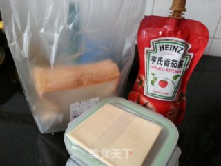 美味金枪鱼三明治的做法步骤：1