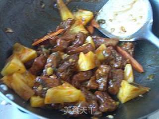 菠萝咕噜肉的做法步骤：11