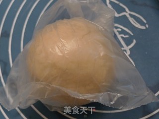 豆沙酥的做法步骤：2