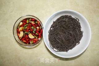 凉拌蕨根粉的做法步骤：6