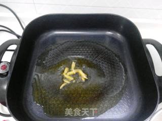 粉条炒韭菜的做法步骤：3