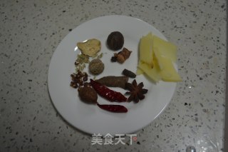 陕西风味—牛肉泡馍的做法步骤：4