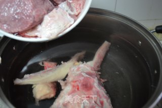 陕西风味—牛肉泡馍的做法步骤：9