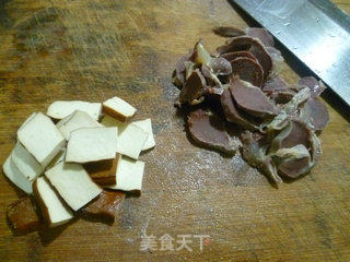 香干鸡胗炒娃娃菜的做法步骤：5