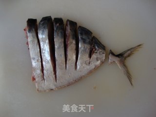 蒸孔雀鱼——孔雀开屏喽的做法步骤：2