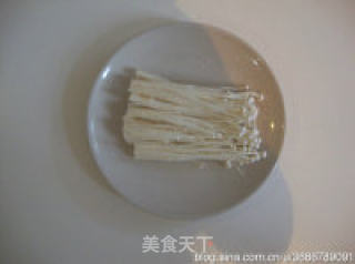 豆皮卷金针菇的做法步骤：3
