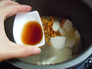 【虫草花排骨淮山汤】---年夜第六道菜‘寿山福海’的做法步骤：6